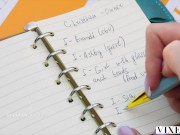 VIXEN Irresistible babe seduces stud 2/16