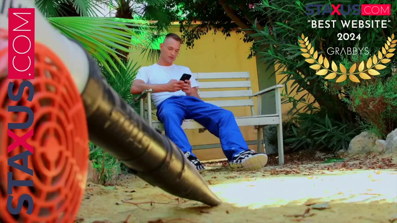 STAXUS :: I catch the gardener masturbating and offer him all my help. - RedTube