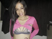 Mi Vecina Chupa Mi Polla Antes Que Su Marido cornudo Llegue del trabajo 8/16