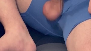 I could be gaming but I’m making this big balls cumshot from solo