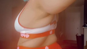 Hooters Slut Vanilla Faith