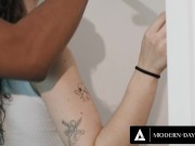 Horny Girl Bangs Stud She Barely Knows 3/16