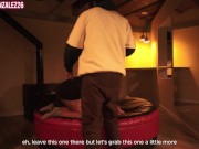 mi hermanastra me pide que le saques fotos y me super calienta con su falda corta y su enorme culo 3/16