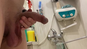 Morning pissing of an uncut cock in the bathroom 4K