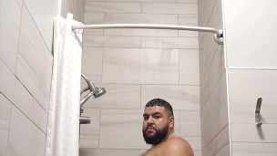 Gym shower with the curtain open