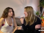 Ersties - Heißes, intimes Lesben-Date mit Muschilecken 4/16