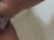 je suis toujours sous la douche et je me touche 💋 9/16