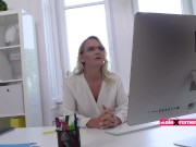 A secretary to die for (short) 4/16