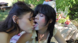 Yhivi and June's Naughty Messy Picnic