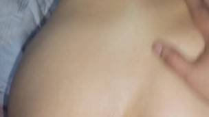 POV: Mi hermanastra de perrito mientras no estan en casa