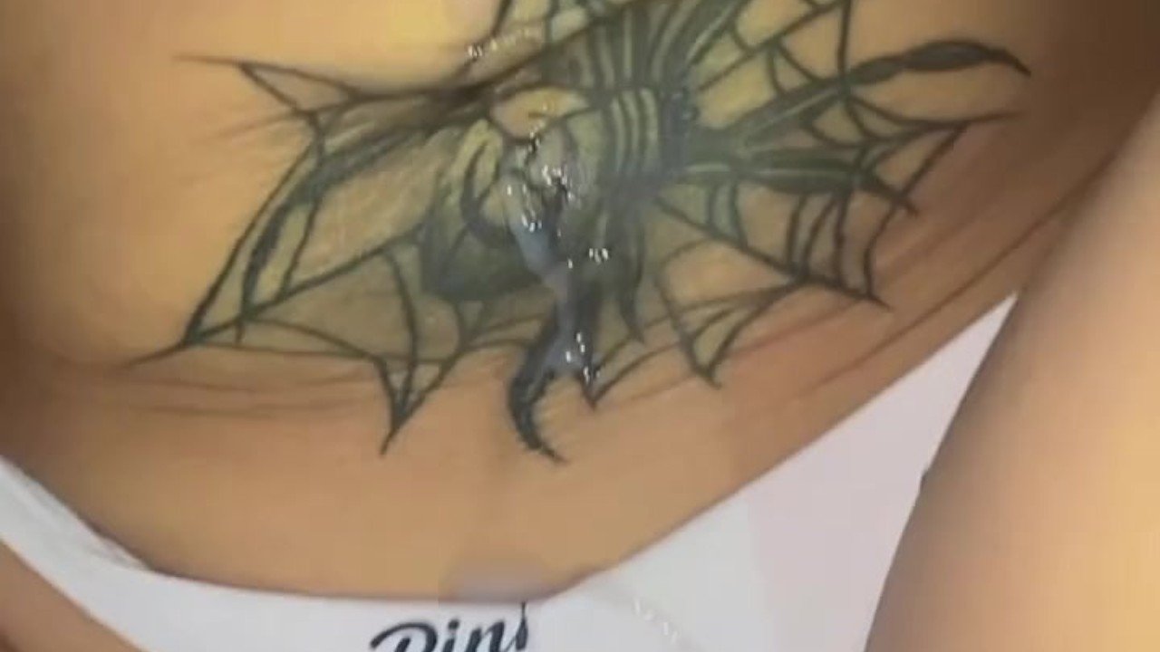 Que buen servicio dan en esta Tiendita - Free Sex Video - RedTube