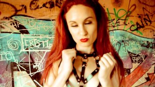 Do you prefer an angel or a demon? Here are the two versions of Ariel Ortíz, a very horny redhead