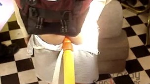 Colegiala travesti mexicana sissy con dildo