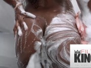 Amari Anne gets her pussy fucked hard by Jovan Jordan 6/16