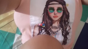 HORNY FILLY MASTURBATES WITH HER HAIR PUSSY WANTING TO CULIATE AND HAVE HER TITS SUCKED