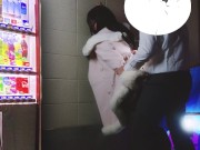 路地裏の自販機横で立ち○ぼしてる地雷系塩対応女子はキモおぢが金持ちのカモおぢだとわかった途端なんでもご奉仕してしまう神対応女子に早変わりっ - Screenshot 8 of 16 - Dressed