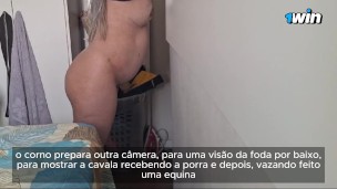 Wife receiving a lot of milk in her pussy