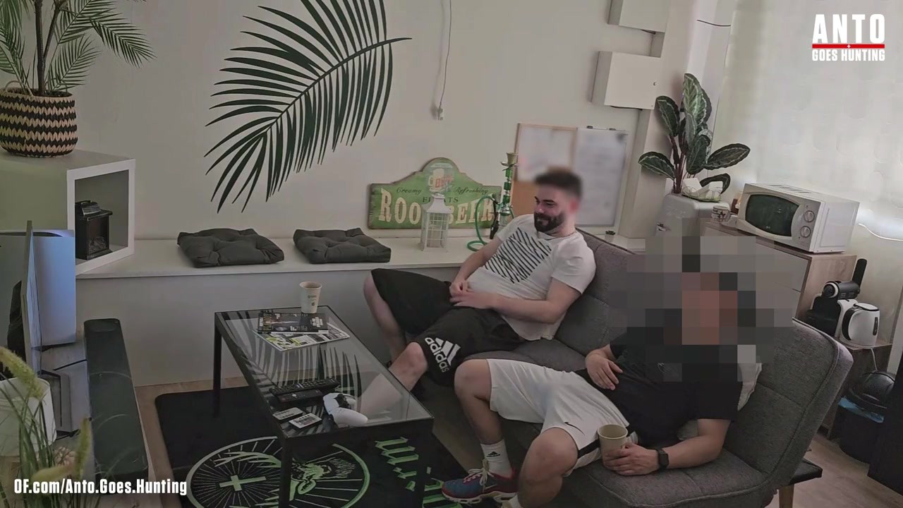 My Straight friend "Chris" (who has caught me jerking before), asks me about last time and surprises - Free Sex Video - RedTube