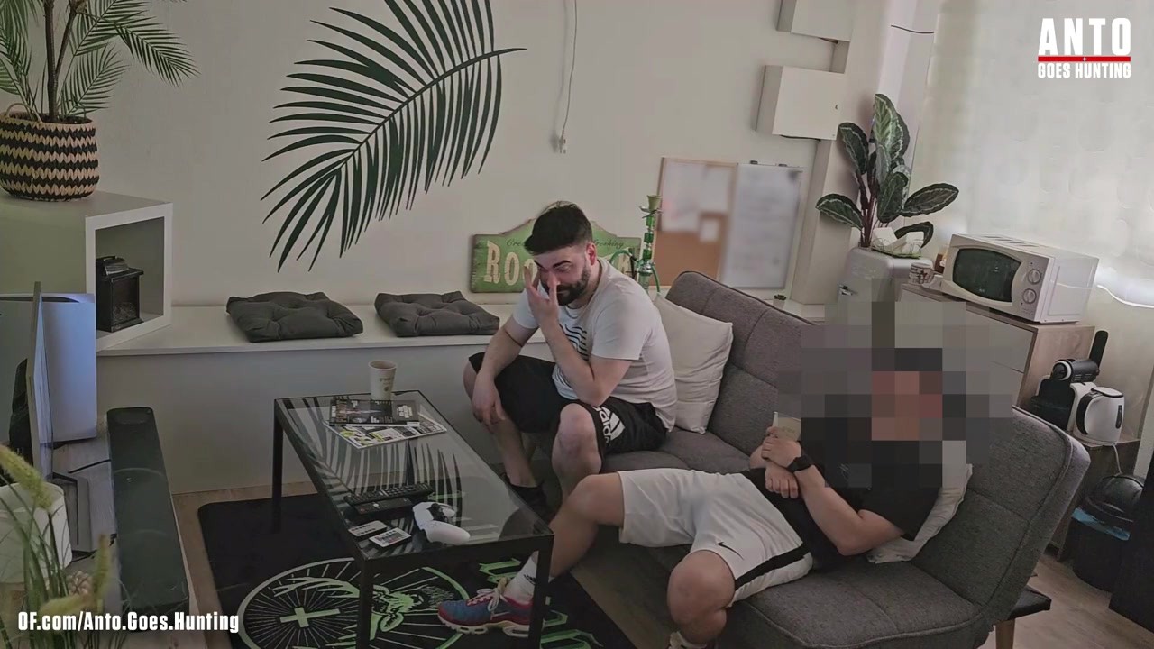 My Straight friend "Chris" (who has caught me jerking before), asks me about last time and surprises - Free Sex Video - RedTube