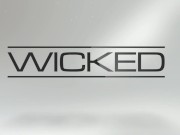 Vanna Bardot's Super Juicy Threesome 1/16