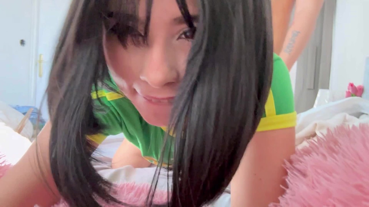 My Brazilian stepsister asks me to cum in her face - RedTube