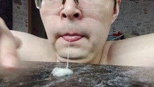 Chubby Jerking 13