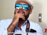 Joven venezolana tetona pasa casting porno por insistencia de su novio voyeur 3/16