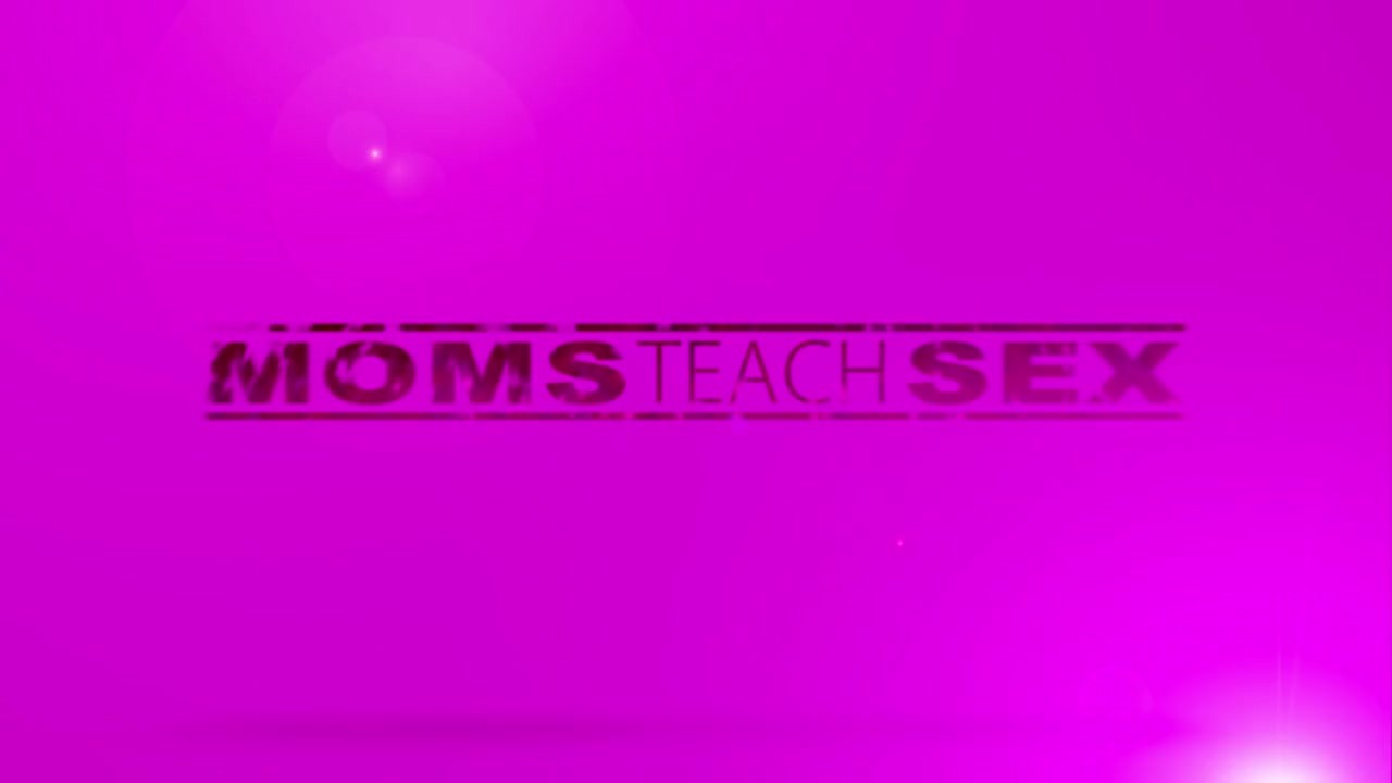 Master Cougar Stepmom Janet Mason Coaches Stepson and his Gf How to Make a Proper Sex Tape - S3:E2 - Free Sex Video - RedTube