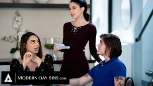 ADULTMOBILE – Braylin Bailey Is A Perfect Addition To Couple April Snow And Alex Legand’s Sex Life