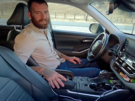 Spraying milk and drinking my Lyft drivers sperm for a free ride. Part 2 on only fans.