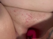 Fat wet squirting pussy