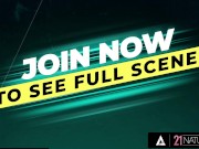 Sexy Babe Warms Her For Deep Anal Sex 7/16