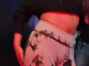 Llevo a la novia de mi amigo a bailar y terminamos cogiendo