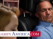 Cute Babe Seduces The Handsome Man After Dropping Her Home 1/16