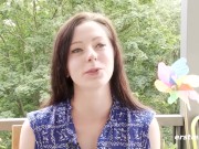 Ersties - Lisas glatte Pussy bekommt Albas volle Aufmerksamkeit 3/16