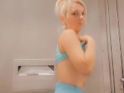 Come with me to pee 🤤😍 12/16