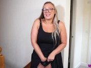 Voluptuous girl tempts to wank herself 7/16