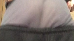Twink Plays with his Big Ass