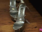 Lovely Friend Buddy Amy Days Loves Fingering Action When Everyone Is On Bed 4/16