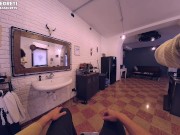 CREAMPIE DAL BARBIERE, IL CLIENTE LE RIEMPIE LA FIGA DI SBORRA - POV 2/16