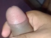 Mi chica no tiene sexo conmigo y me la jalo en el baño 3/16