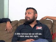 MILF venezolana disfruta de 2 vergas peruanas 4/16