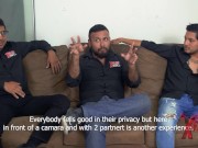 MILF venezolana disfruta de 2 vergas peruanas 5/16