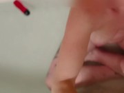 She Gives Me A Handjob & I Give Her A Premature Cumshot 11/16