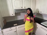 الشغاله أميره علي تتعرى و تتشرمط عشان الفلوس 5/16