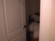 CONTROLLING A STRANGER WITH A REMOTE CONTROL, THE GUY SECRETLY FUCKED HER