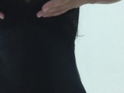 Morena gostosa dançando e exibindo a bucetinha 9/16