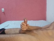 Masturbando frente da minha irmã 11/16