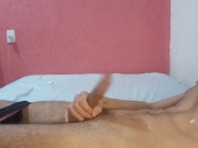 Masturbando frente da minha irmã 15/16