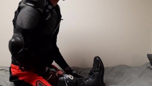 MX Boot Fuck an Cumshot